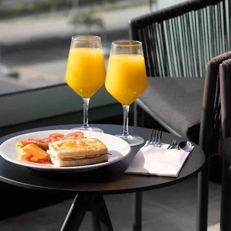 Отель Sercotel Puerto De La Luz