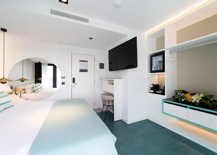 Отель Sercotel Puerto De La Luz